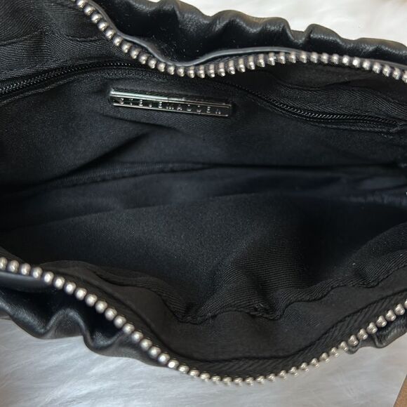 NWT Steve Madden (BCARMELA) Crossbody/Wristlet - Purple - Picture 10 of 11